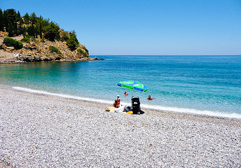 Nagos beach på nordöstra Chios i Grekland är perfekt för barnfamiljer med små barn. 