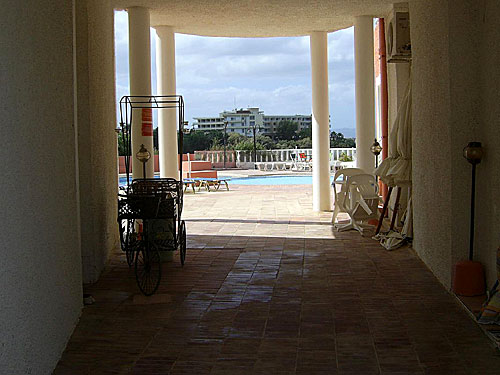Poolen hotell Vigla.