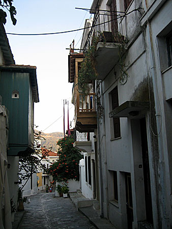 Typisk gränd i Skopelos stad. 