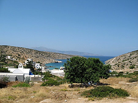 P&aring; v&auml;g till stranden, Livadi beach.